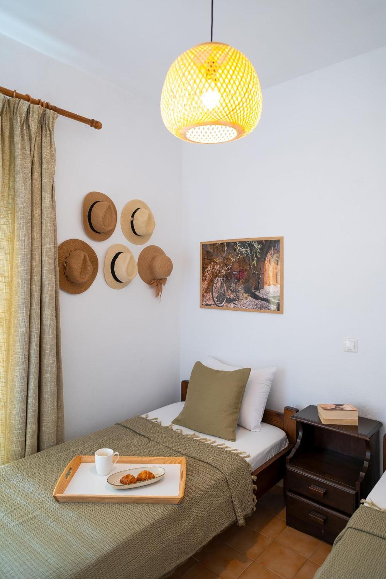 Tselios Apartments & Studios Kiotari Quarto foto